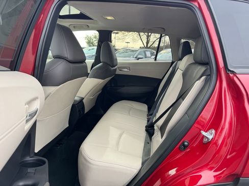 Certified 2024 Toyota Corolla Cross XLE image 13