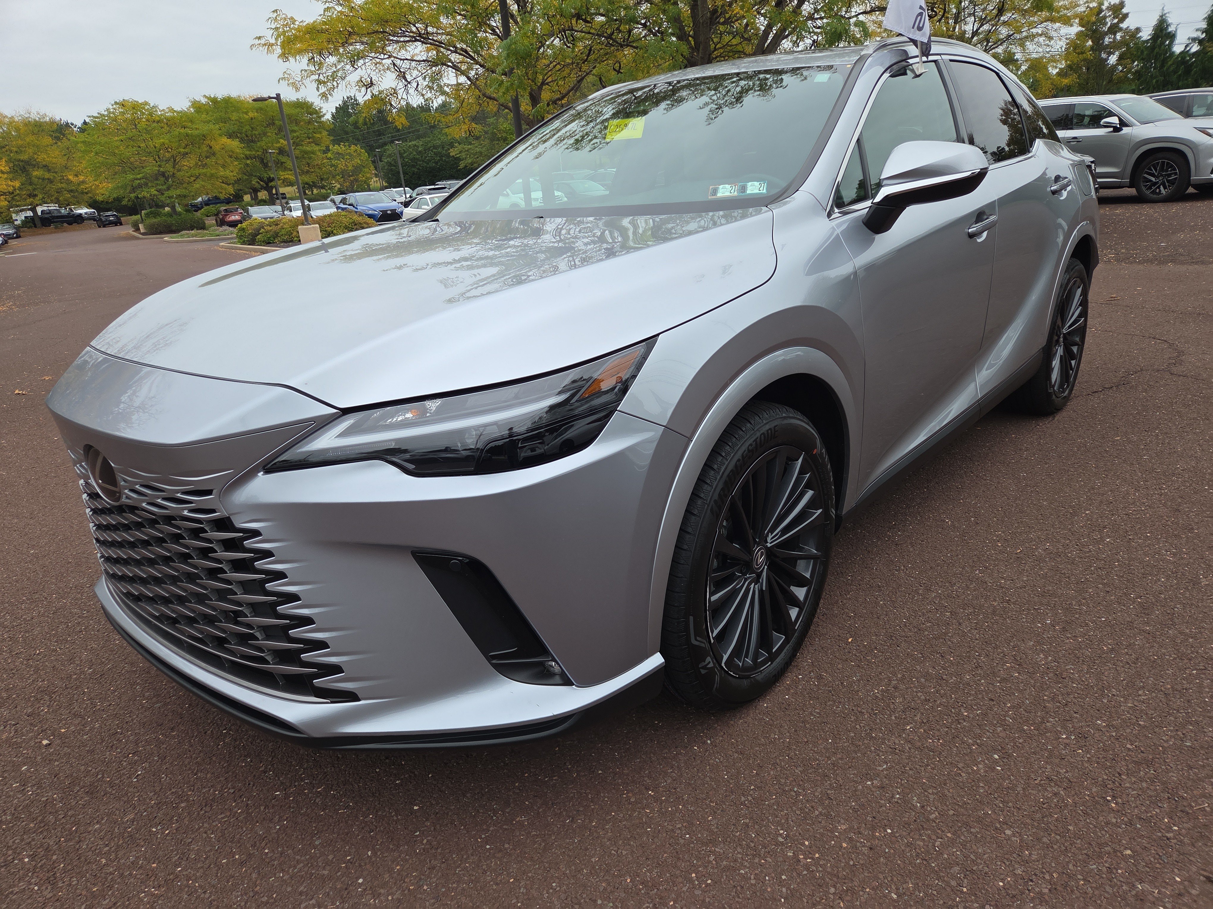 Certified 2025 Lexus RX 350h AWD/4WD image 7