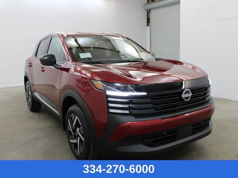 New 2026 Nissan Kicks SV w/ SV Premium Package image 5