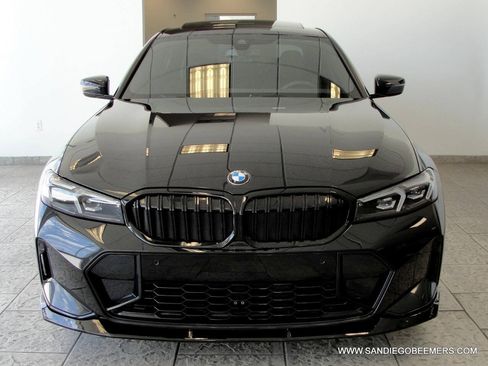 Used 2023 BMW 330i Sedan w/ M Sport Package RWD image 21
