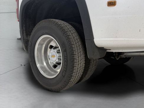 Used 2025 Chevrolet Silverado 3500 High Country w/ High Country Premium Package AWD/4WD image 63