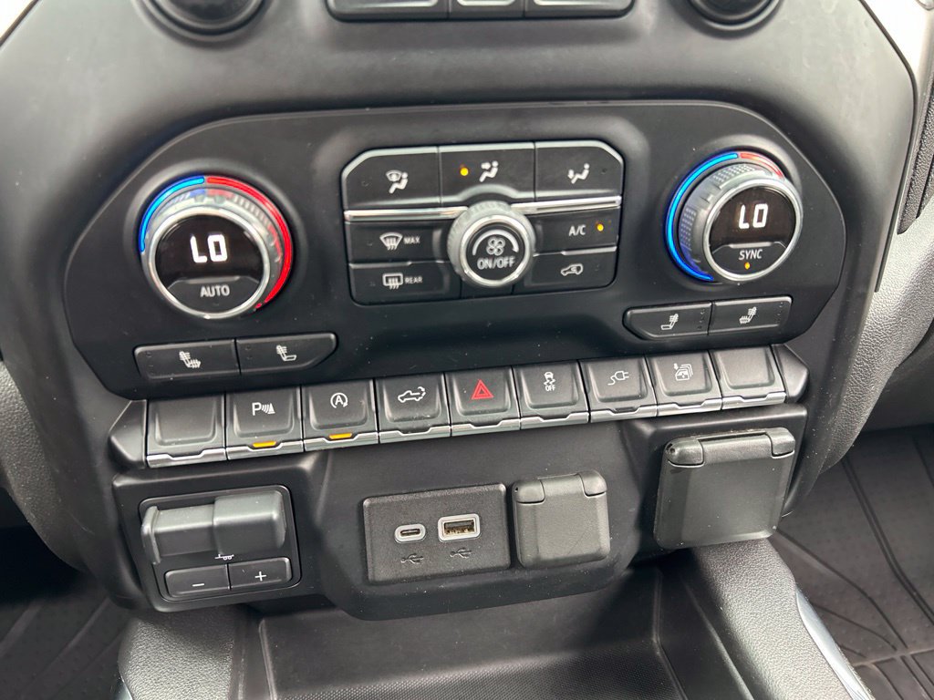 Used 2019 Chevrolet Silverado 1500 RST w/ All-Star Edition AWD/4WD image 38