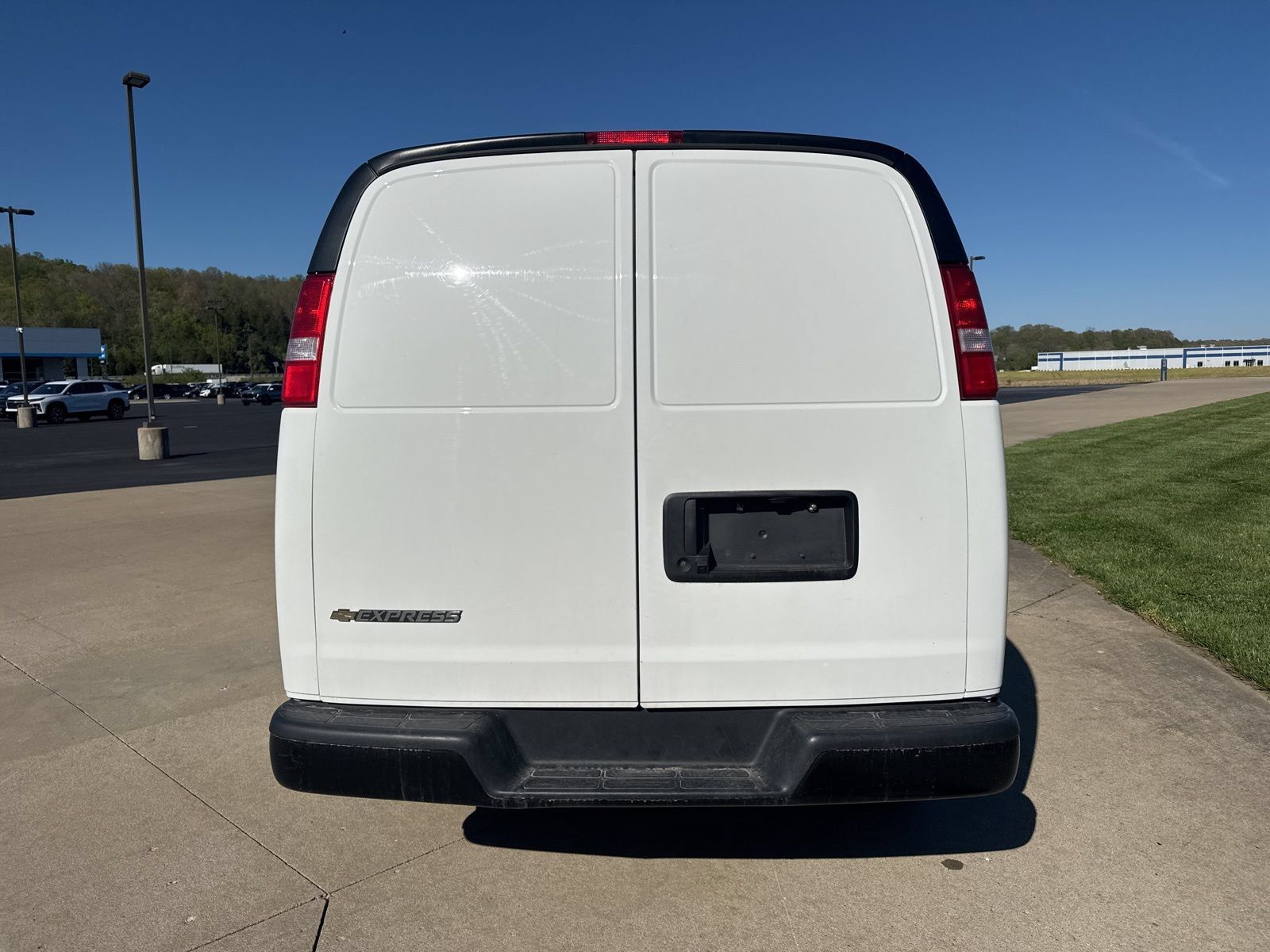 Used 2025 Chevrolet Express 2500 Extended w/ Driver Convenience Package RWD image 7
