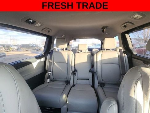 Used 2022 Honda Odyssey EX-L image 21