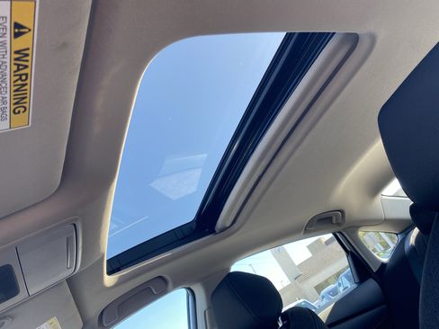 Certified 2025 Honda Accord SE image 18