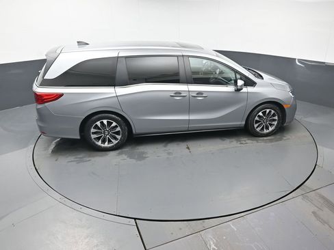 Used 2023 Honda Odyssey EX-L image 39