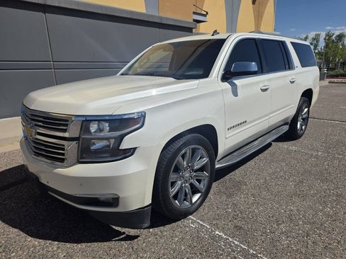 Used 2015 Chevrolet Suburban LTZ AWD/4WD image 10