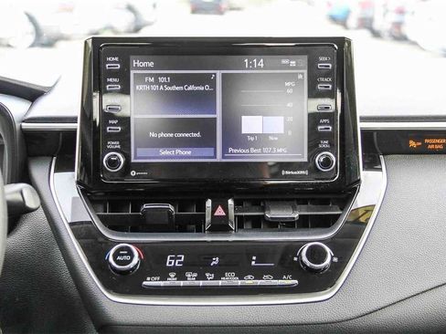 Used 2021 Toyota Corolla LE w/ Carpet Mat Package (TMS) image 12