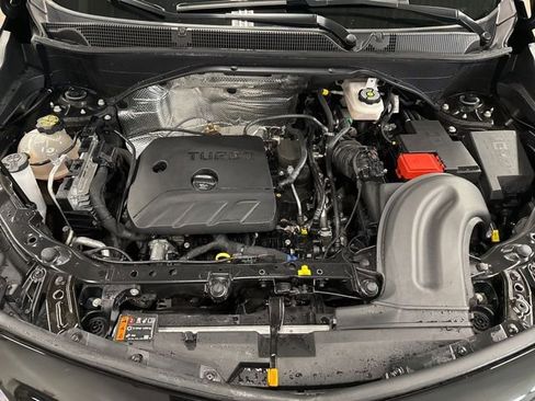 Used 2023 Buick Encore GX Essence w/ Experience Buick Package AWD/4WD image 29