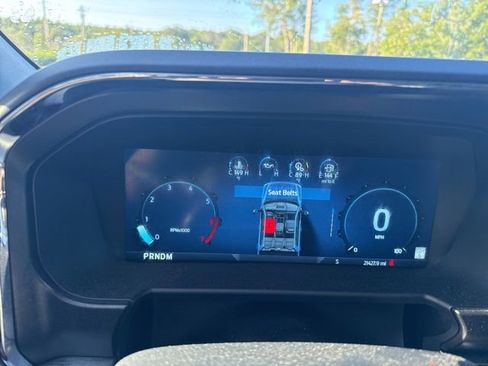 Used 2024 Ford F250 Lariat w/ Lariat Ultimate Package AWD/4WD image 17