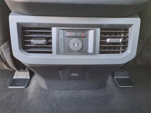 New 2025 Ford F350 Lariat w/ Lariat Ultimate Package image 7