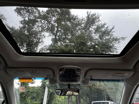 Used 2020 Subaru Outback Touring XT image 37