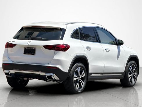 New 2026 Mercedes-Benz GLA 250 image 5