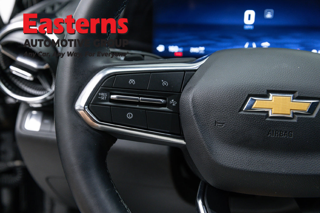 Used 2026 Chevrolet Equinox LT AWD/4WD image 15