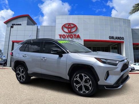 Certified 2025 Toyota RAV4 XSE AWD/4WD image 1