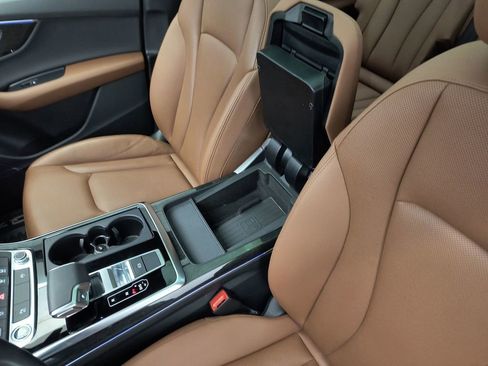 Used 2022 Audi Q7 2.0T Premium Plus w/ Premium Plus Package image 29