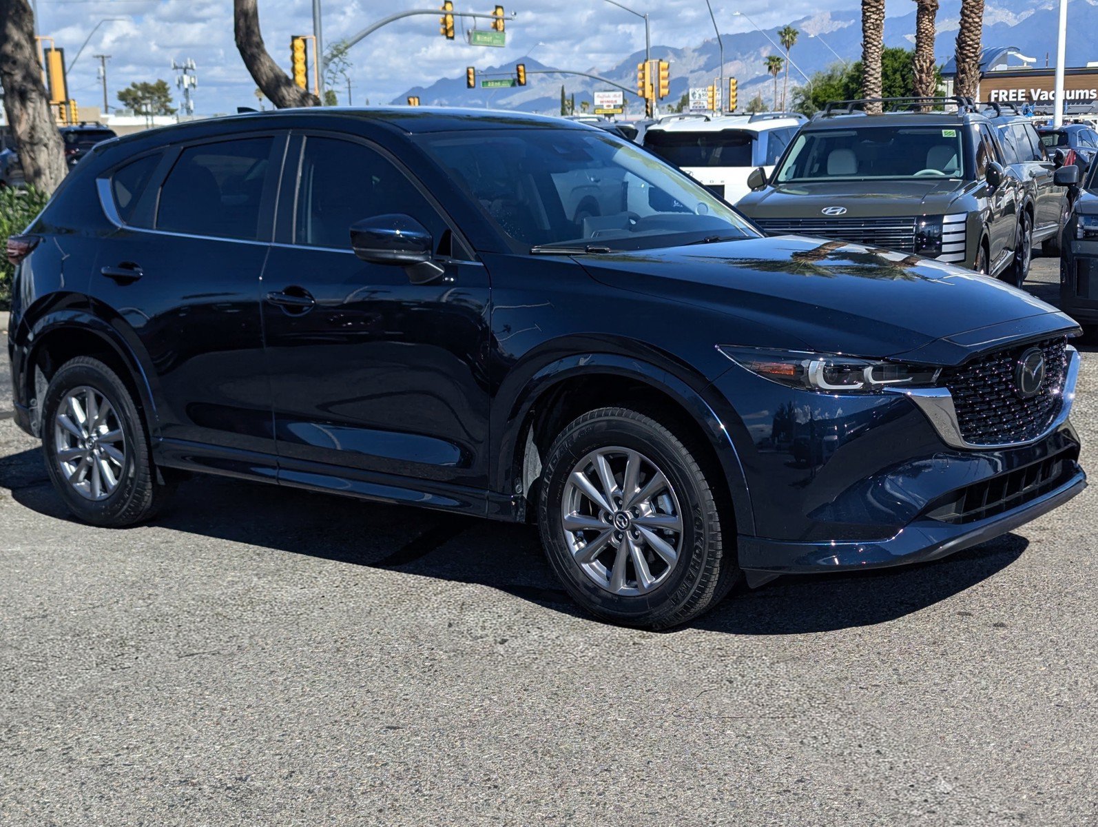 Certified 2025 MAZDA CX-5 AWD 2.5 S w/ Select Package image 1