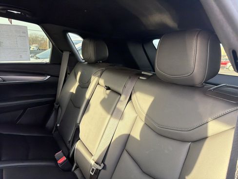 Used 2022 Cadillac XT5 Luxury image 25