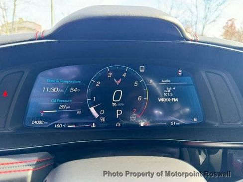 Used 2021 Chevrolet Corvette Stingray Premium Cpe w/ Z51 Performance Package image 13