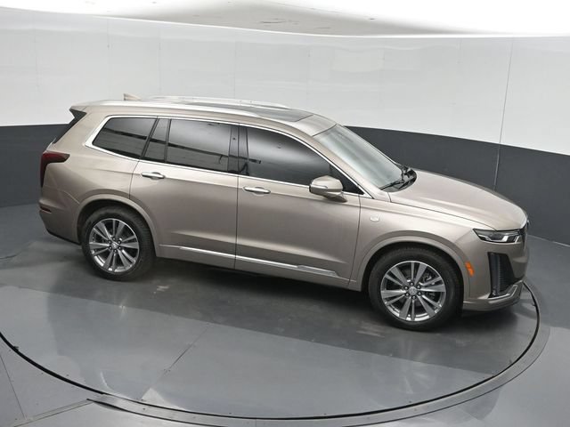 Used 2022 Cadillac XT6 Premium Luxury FWD image 44
