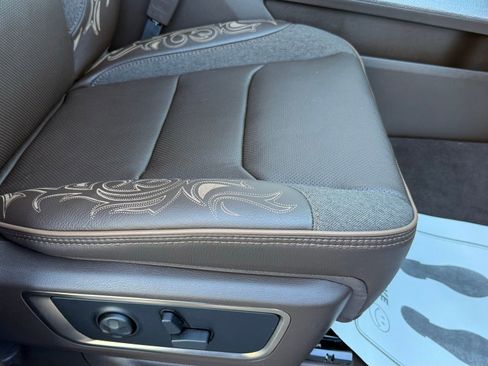 Used 2025 RAM 1500 Limited w/ Bed Utility Group image 29