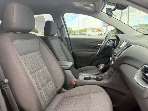 Used 2024 Chevrolet Equinox LT w/ LPO, Floor Liner Package image 12
