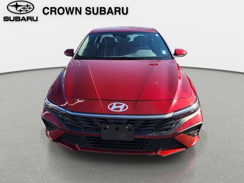 Used 2024 Hyundai Elantra SEL image 8