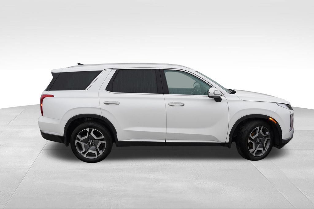Used 2025 Hyundai Palisade SEL AWD/4WD image 2