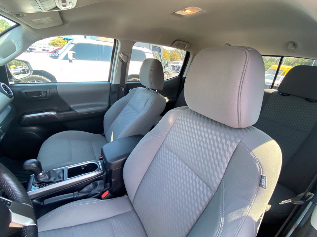 Used 2023 Toyota Tacoma SR5 w/ Technology Package AWD/4WD image 23