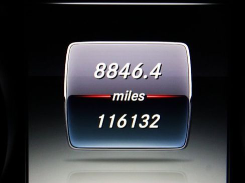 Used 2022 Mercedes-Benz GLE 350 4MATIC image 56