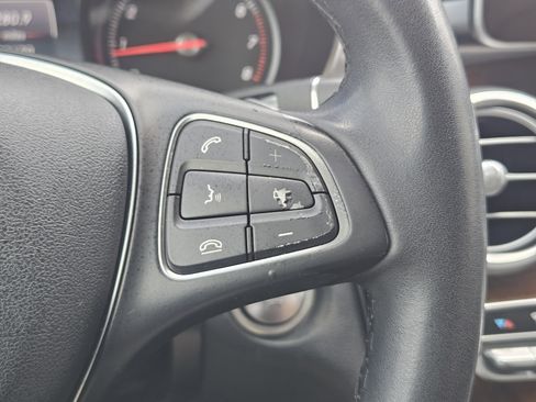 Used 2018 Mercedes-Benz GLC 300 image 29