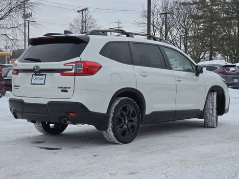 Used 2023 Subaru Ascent Onyx Edition Limited image 18