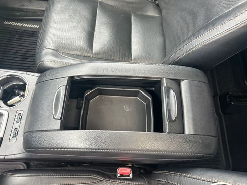 Used 2019 Toyota Highlander Limited AWD/4WD image 27