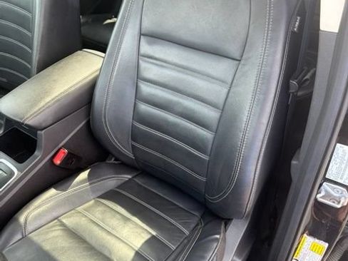 Used 2018 Ford Escape SEL AWD/4WD image 11