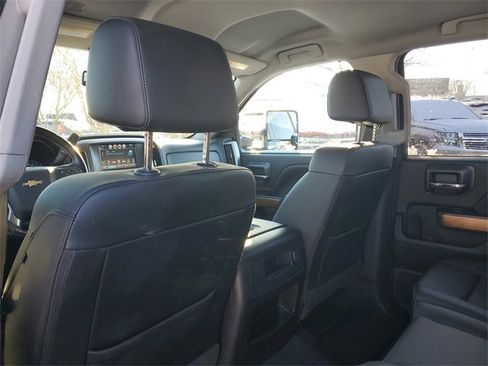 Used 2019 Chevrolet Silverado 2500 LTZ w/ Duramax Plus Package image 10