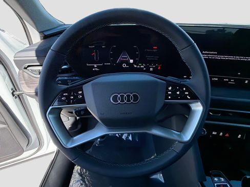 New 2025 Audi Q5 Premium Plus image 39