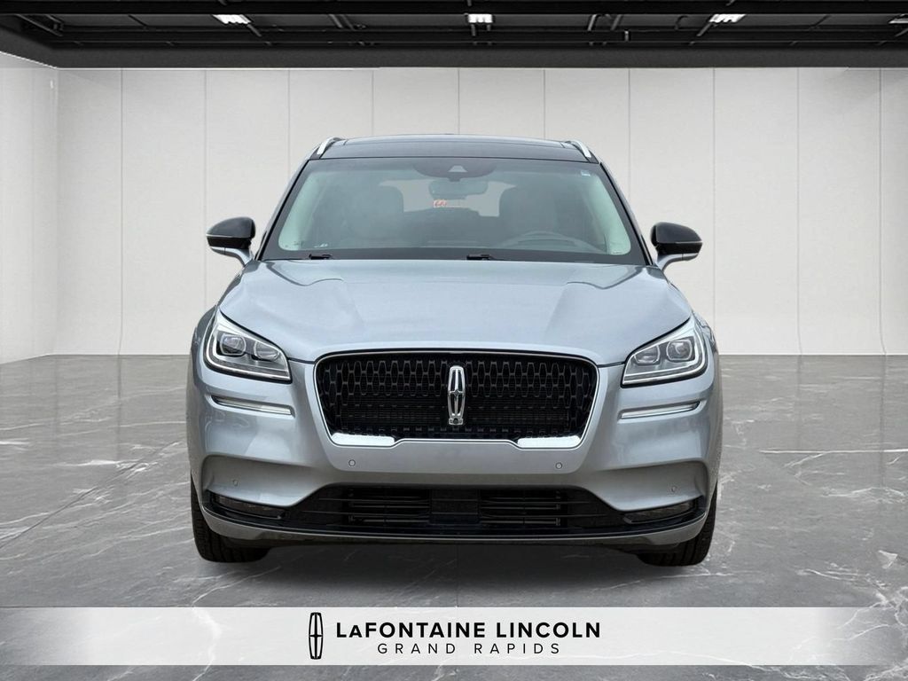 Certified 2022 Lincoln Corsair Reserve w/ Equipment Group 201A AWD/4WD image 8
