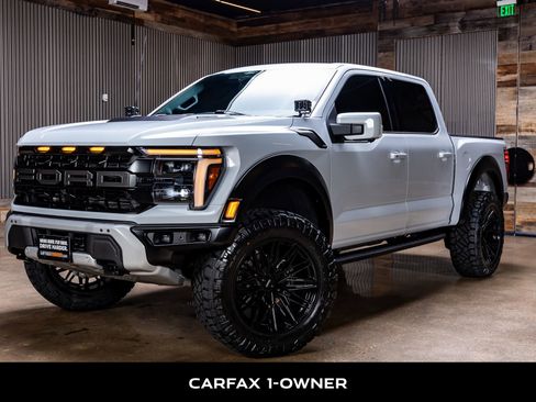 Used 2025 Ford F150 Raptor AWD/4WD image 5