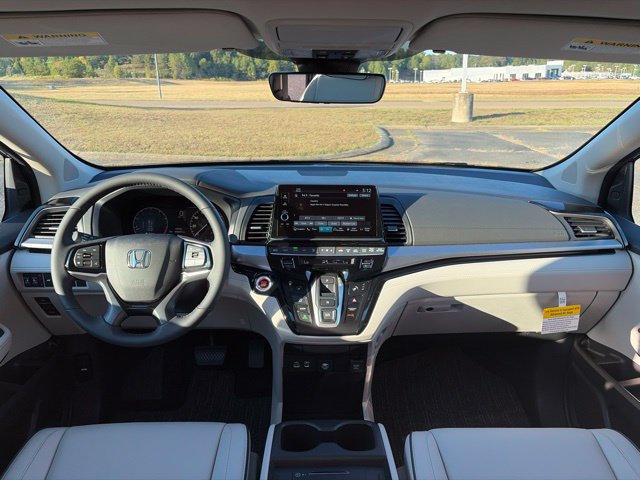 New 2027 Honda Odyssey Touring image 7