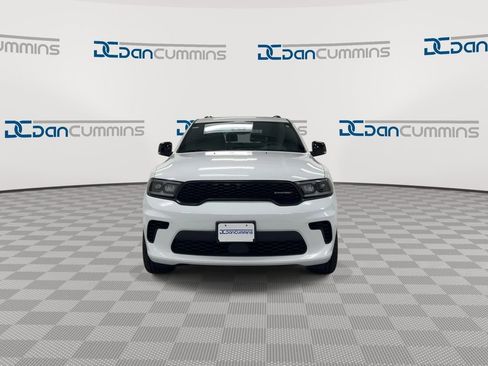 Used 2024 Dodge Durango GT AWD/4WD image 3