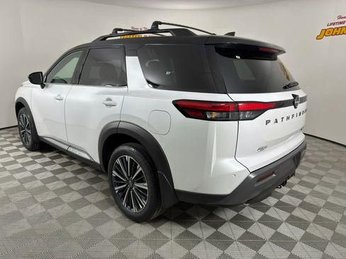 New 2026 Nissan Pathfinder Platinum AWD/4WD image 3