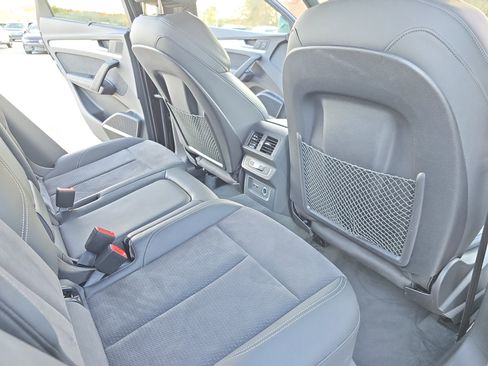 Certified 2023 Audi Q5 e Prestige image 11