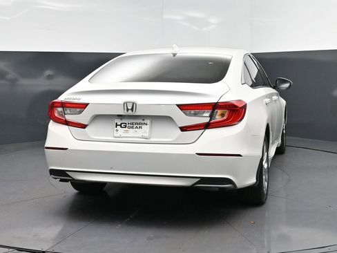 Used 2019 Honda Accord LX image 7