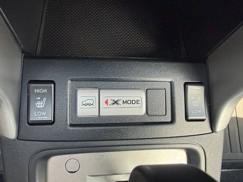 Used 2018 Subaru Forester 2.5i Premium w/ All-Weather Package AWD/4WD image 16