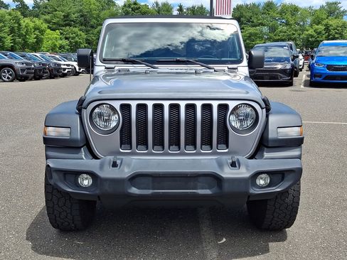 Used 2018 Jeep Wrangler Unlimited Sport S AWD/4WD image 8