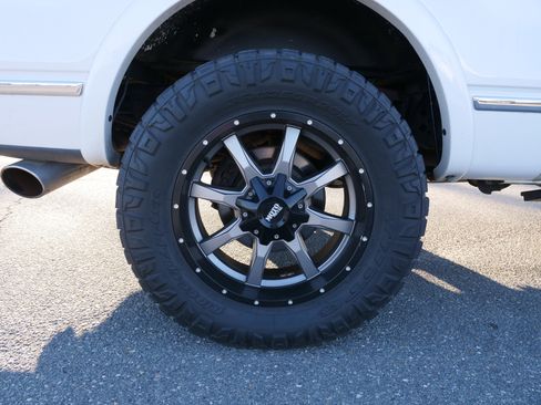 Used 2011 Ford F150 Platinum image 12