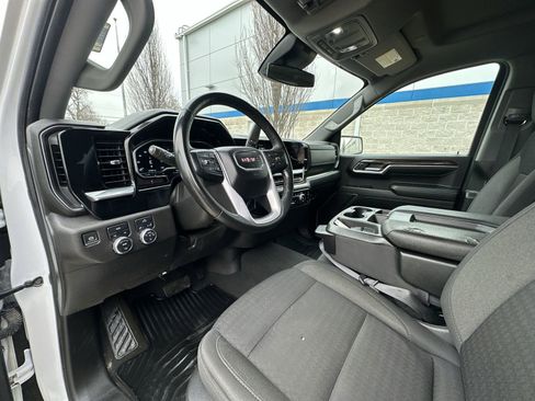 Used 2023 GMC Sierra 1500 Elevation image 10