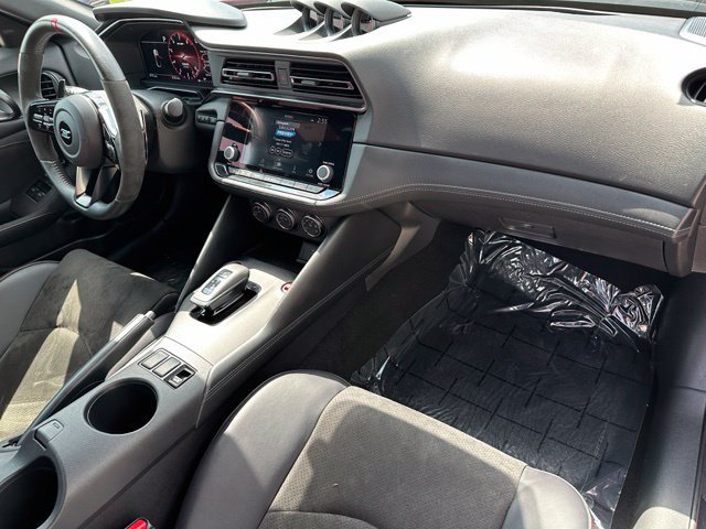 Used 2025 Nissan Z NISMO RWD image 11
