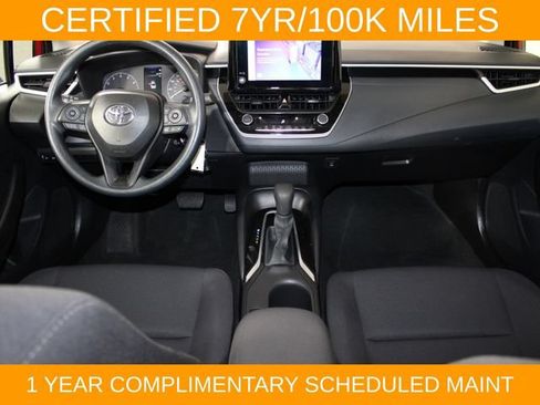 Used 2025 Toyota Corolla LE FWD image 15