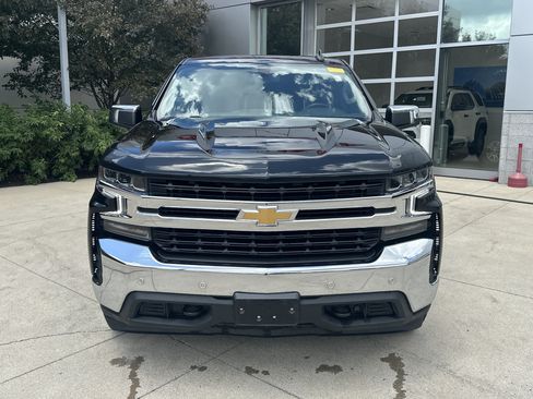 Used 2021 Chevrolet Silverado 1500 LT AWD/4WD image 5